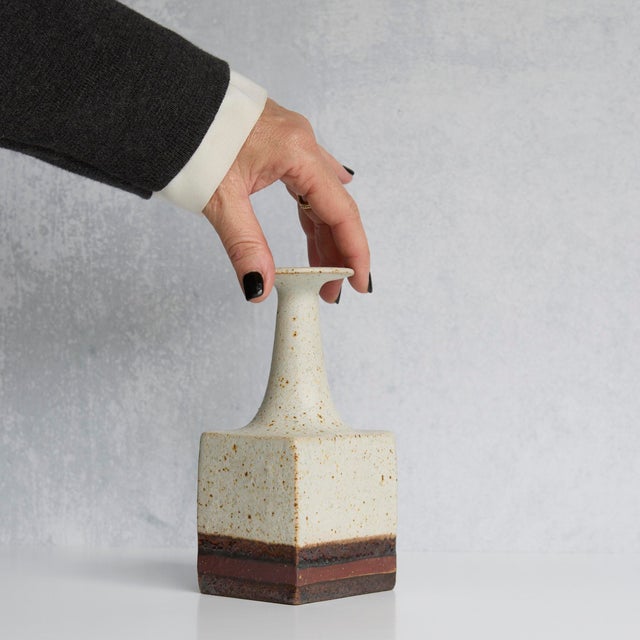 1960s Pair of Rare Bruno Gambone Ceramic Vases Italy – Mid-20th Century For Sale - Image 5 of 13