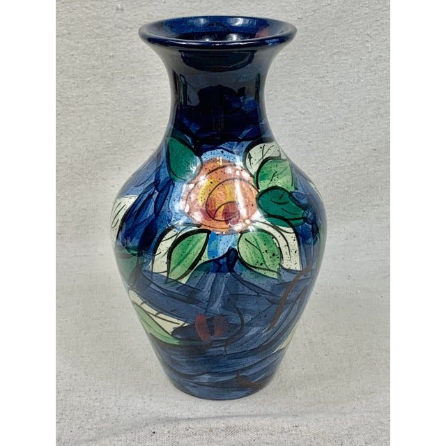 Shabby Chic Vintage Gail Pittman Handmade Pottery Vase For Sale - Image 3 of 10