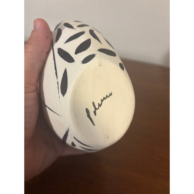 White Ceramic Vase With a Women’s Figure by Donna Polseno For Sale - Image 8 of 8