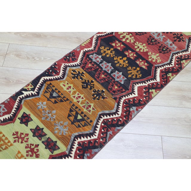 Textile 1940s Luxury Ethnic Anatolian Natural Wool Long Runner Kilim Rug For Sale - Image 7 of 11