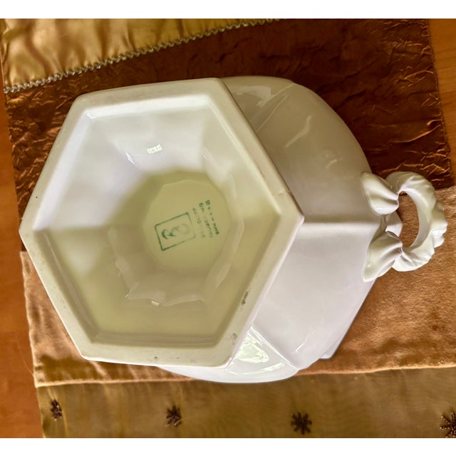 1950s Red-Cliff Soup Tureen For Sale - Image 9 of 9