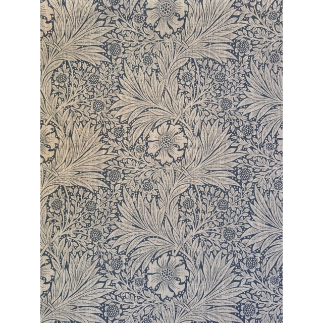 Morris & Co. William Morris Fabric 'Marigold 1 5/8 Yards China Blue/Ivory Linen Blend For Sale - Image 4 of 5