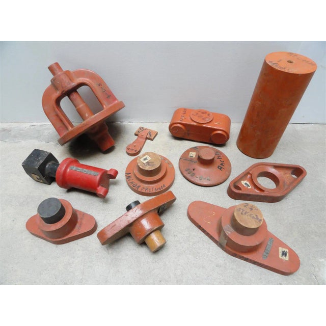 Modern Set of 11 Industrial Wood Foundry Patterns & Casting Molds – Sculptural Decorative Objects For Sale - Image 3 of 9