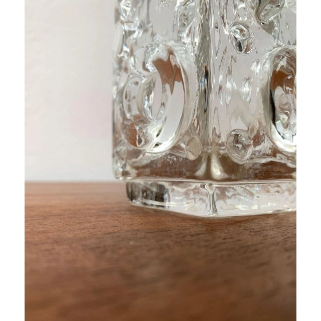 Mid-Century Swedish Brutalist Bubble Glass Block Vase by Josef Schott for Smalandshyttan, 1960s For Sale - Image 13 of 18