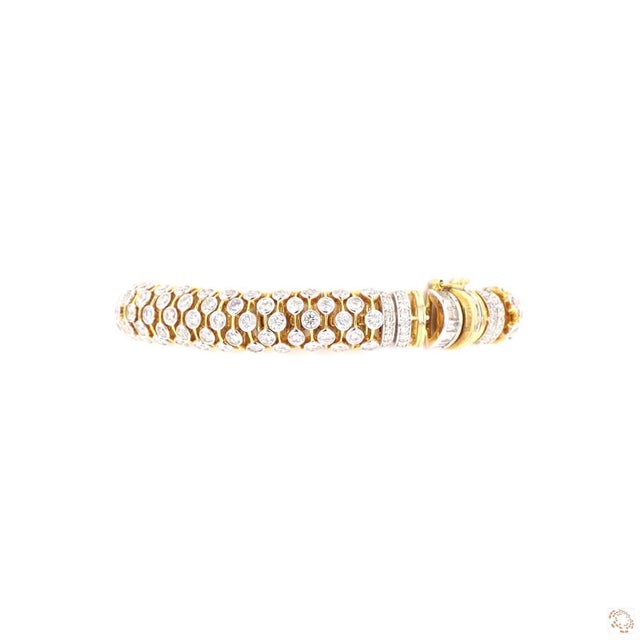 11.95 Carat Round Brilliant Cut Diamond Gold Bracelet For Sale - Image 4 of 8