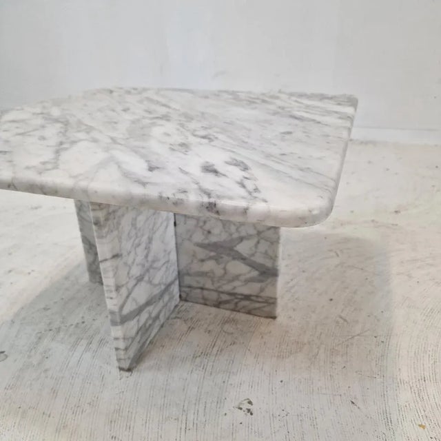 Italian Carrara Marble Coffee Table, 1980s For Sale - Image 11 of 13