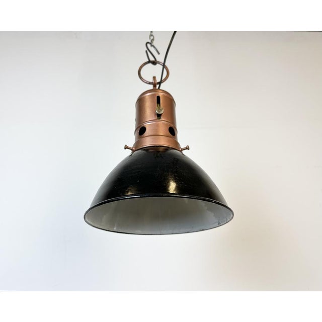 Industrial Italian Black Enamel Factory Lamp with Iron Top, 1950s For Sale - Image 9 of 18