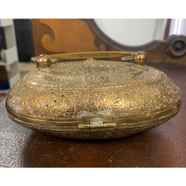 Folk Art Vintage Ornate Brass Evening Bag / Vanity Purse | Engraved Metal Handbag For Sale - Image 3 of 10