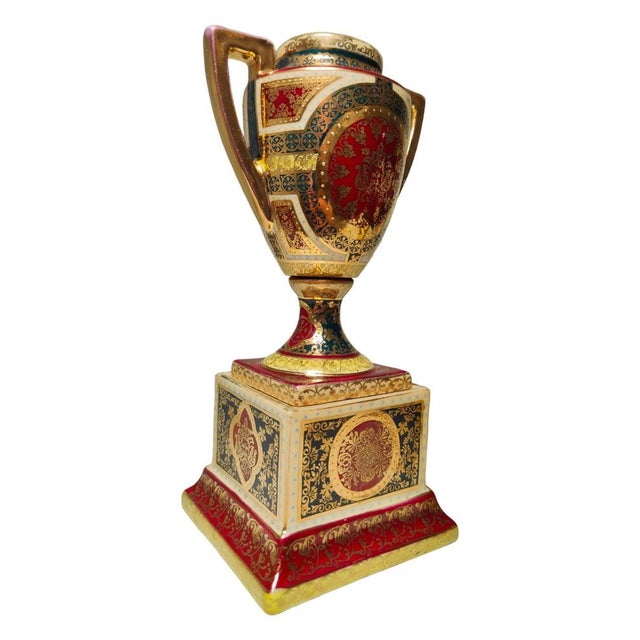 Late 19th Century Small Austrian Porcelain Vase, 19th Century For Sale - Image 5 of 14