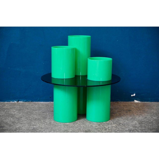 Pedestal Table in Green Acrylic Glass, 1980s For Sale - Image 9 of 11