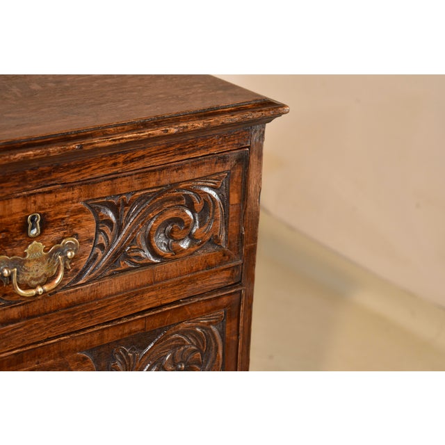 Late 18th Century English Oak Carved Chest of Drawers For Sale - Image 11 of 14