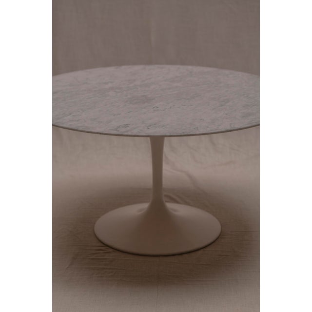 Eero Saarinen Large Tulip Dining Table by Eero Saarinen for Knoll International, 1960s For Sale - Image 4 of 18