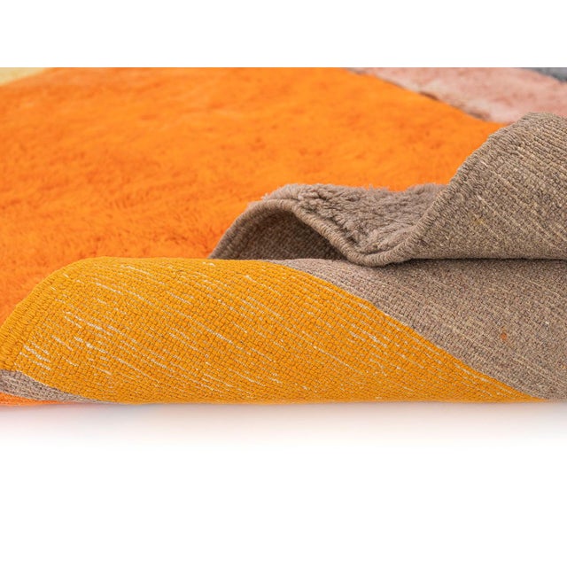 Abstract Hand-Knotted Wool Rug by Azele Studio For Sale - Image 9 of 10