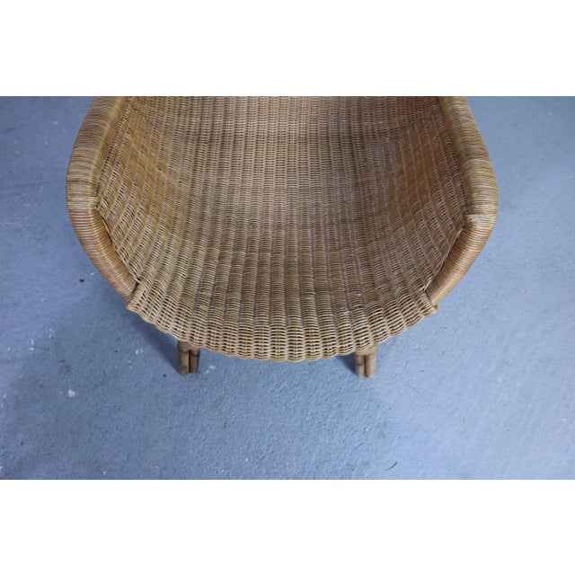 Mid-Century Wicker Table and Chairs, Set of 3, in Good conditions. Designed 1950 to 1959