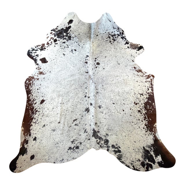 Brazilian Speckled Tricolor Cowhide Rug 69" X 90" For Sale