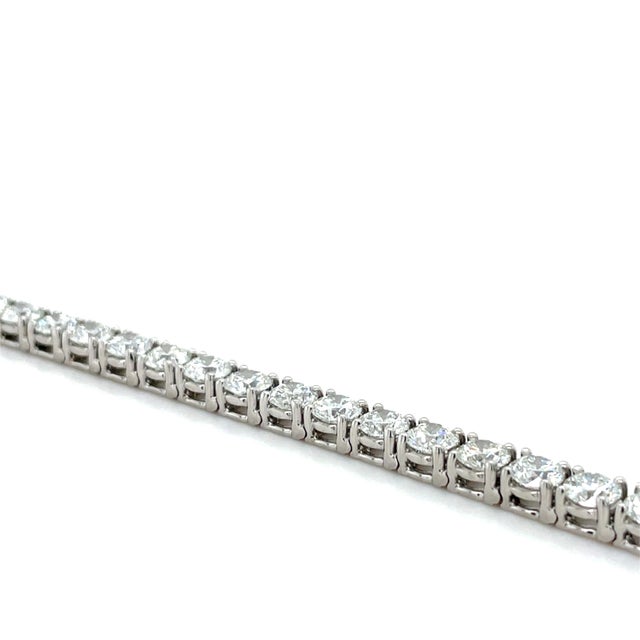 Gia Certified, 16.66 Carats Diamond Tennis Bracelet For Sale - Image 4 of 4