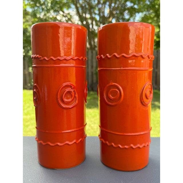 1960s 1960s MCM Art Deco Ceramic Vases Abstract Orange Made in Italy - Pair For Sale - Image 5 of 9