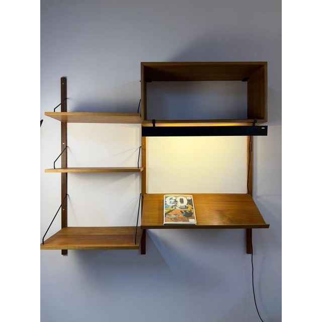 Poul Cadovius's distinctive Royal System from the 1950s is considered one of the world's first wall-mounted modular...