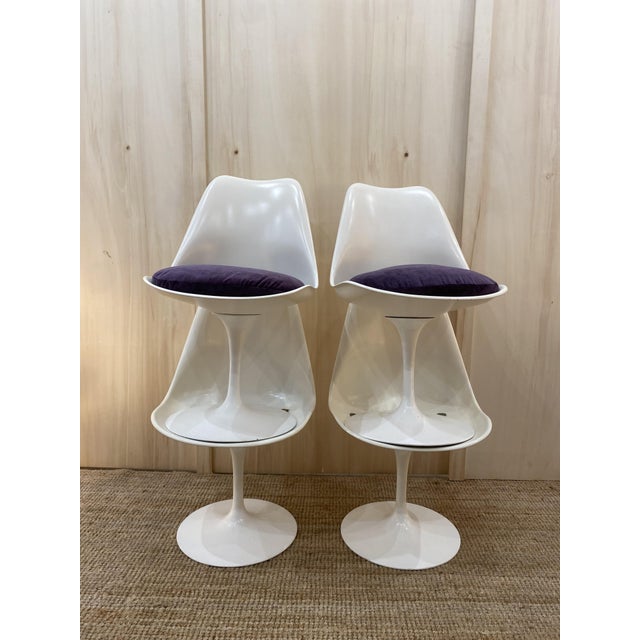 Tulip Chairs by Eero Saarinen for Knoll, 1970s, Set of 2 For Sale - Image 3 of 11