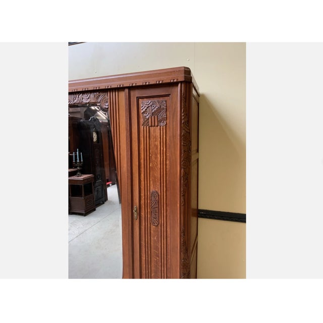 Age: circa 1930 Wood type: solid oak Condition: very good, meticulously maintained, fully restored original condition...
