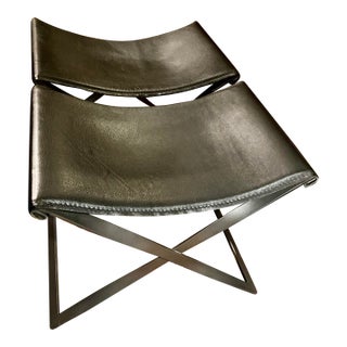 Room & Board Contemporary Pair of X-Frame Stools Black Leather, Black-Finish Metal; Unsigned For Sale