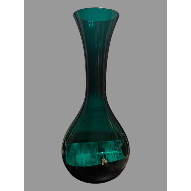 Mid 20th Century Vintage Blenko Handmade Emerald Colored Mid-Century Modern Art Glass Vase For Sale - Image 5 of 9