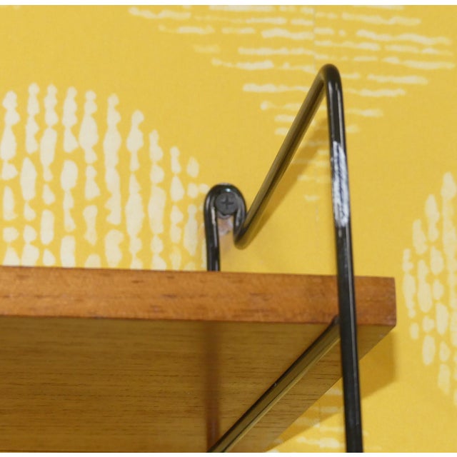 Vintage Classic String Shelf in Walnut, 1960s For Sale - Image 11 of 14