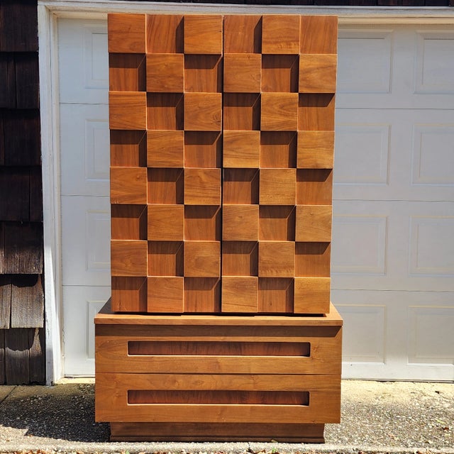 Wood Mid 20th Century Brutalist Cubed Highboy Storage Chest by Young Manufacturing Company For Sale - Image 7 of 14