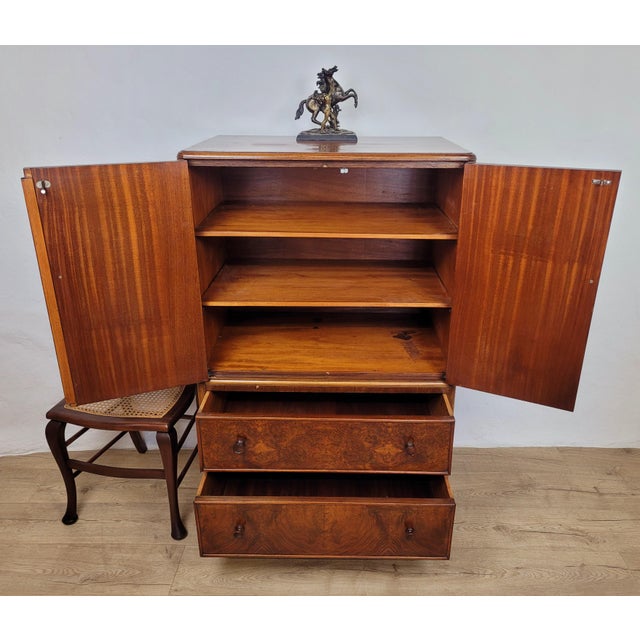 This stunning walnut Vintage dresser cabinet displays a wonderful timeless 1930s design, this cabinet is sure to add a...