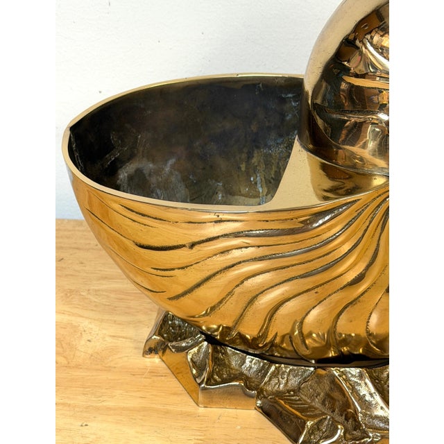 Gold Large Polished Brass Nautilus Shell Vase by Sarreid, Spain, Circa 1970s For Sale - Image 8 of 14