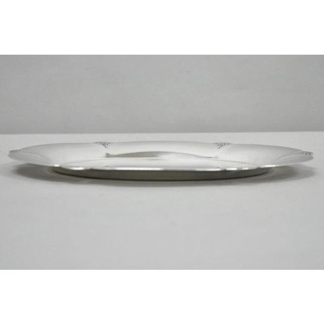 Metal Vintage Art Deco Wm Rogers 411 Silver Plated Small Oval Scalloped 11" Dish Tray For Sale - Image 7 of 12