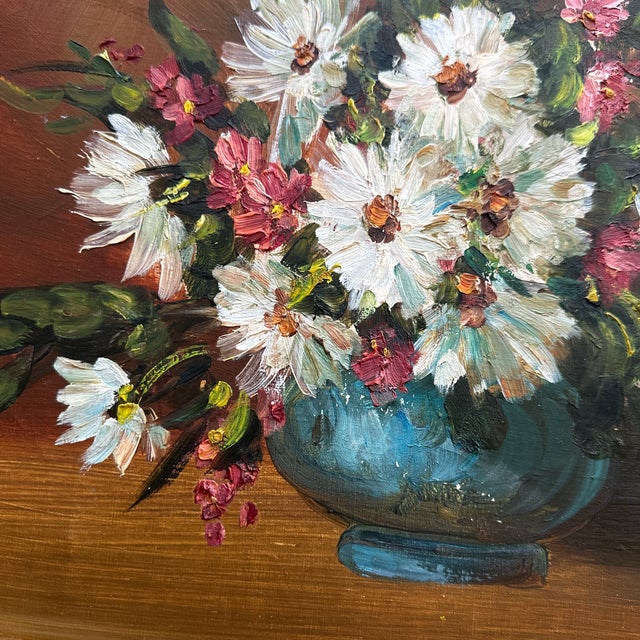 1960s 1960s Bursting Daises Floral Oil Painting in Wooden White & Gold Frame For Sale - Image 5 of 8
