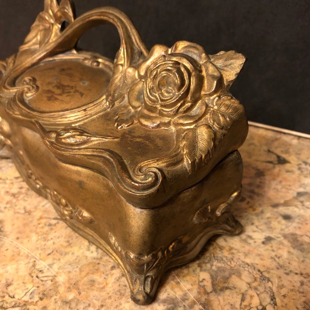 Early 20th Century Art Nouveau Rose Box For Sale - Image 6 of 8