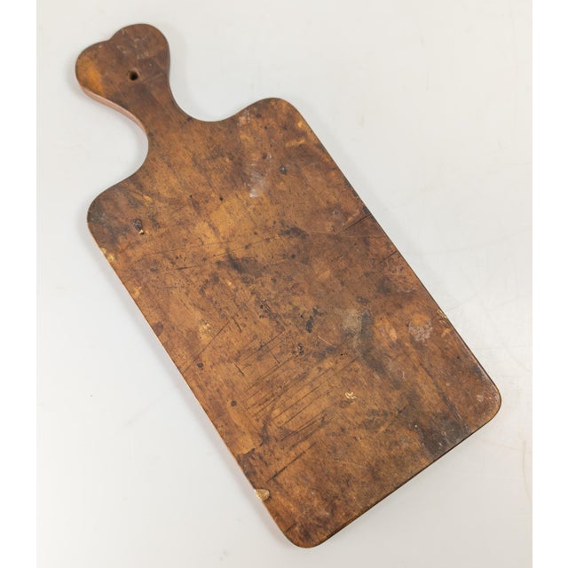 19th Century Primitive Country Chip Carved Maple Cutting Board With Heart For Sale - Image 10 of 10