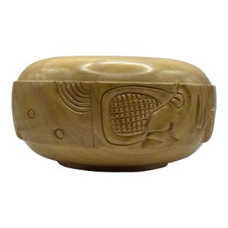 Mid 20th Century Carved Wooden Decorative Bowl For Sale