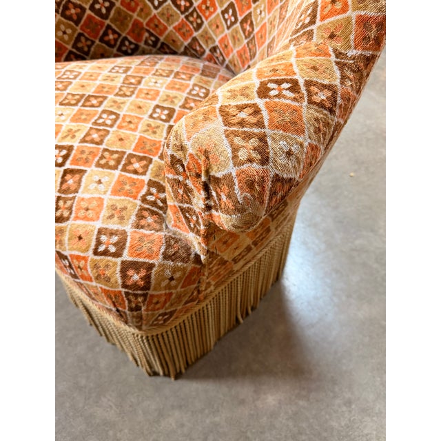 Early 19th Century Graphic Orange Patterned Crapaud Chair For Sale In New York - Image 6 of 7