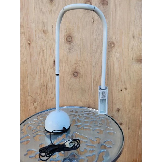 Late 20th Century Mid Century Modern Stringa by Hans Ansems White Table Lamp For Sale - Image 5 of 9