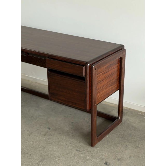 Mid-Century Modern Danish Rosewood Executive Desk – Floating Top For Sale - Image 13 of 18