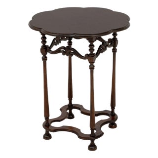 Victorian Style Floriform Top Side Table For Sale