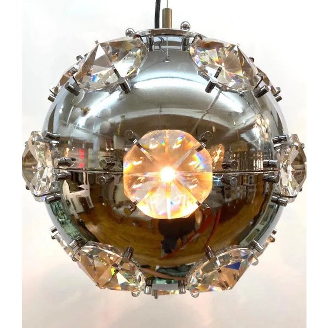 A very cool and chic 1970s Italian chrome and crystal pendant light in the manner of designer Oscar Torlasco. The 10 inch...