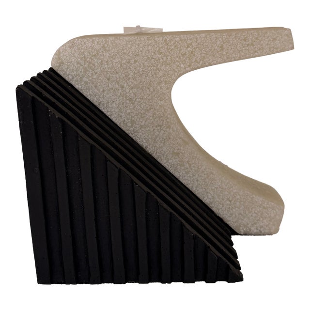 Arteriors Ivory Rice Stone and Black Bookend (Small) For Sale