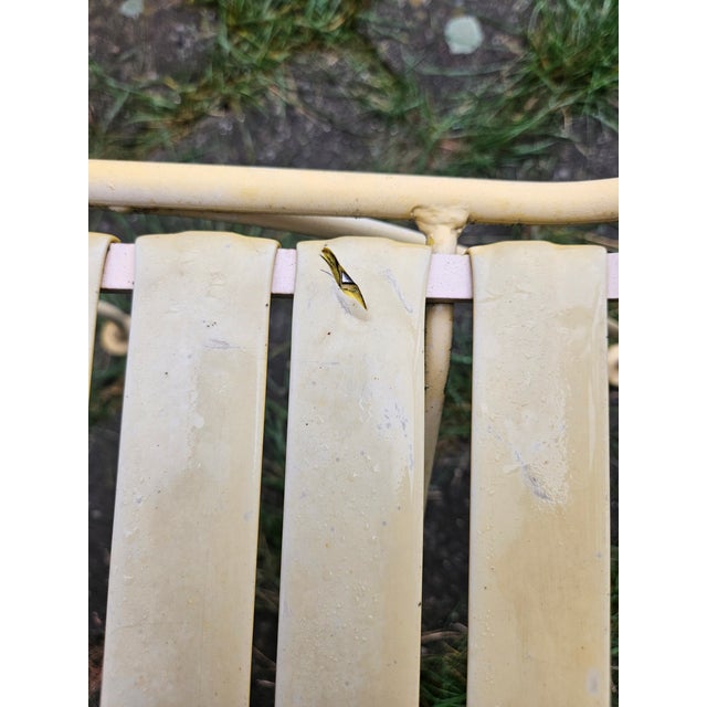 Vintage Russell Woodard Vinyl Strap Wrought Iron Patio Table and 4 Chairs For Sale - Image 9 of 13