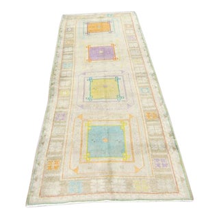 Oriental Hand Knotted Rug Turkish Vintage 4' x 11'6" For Sale