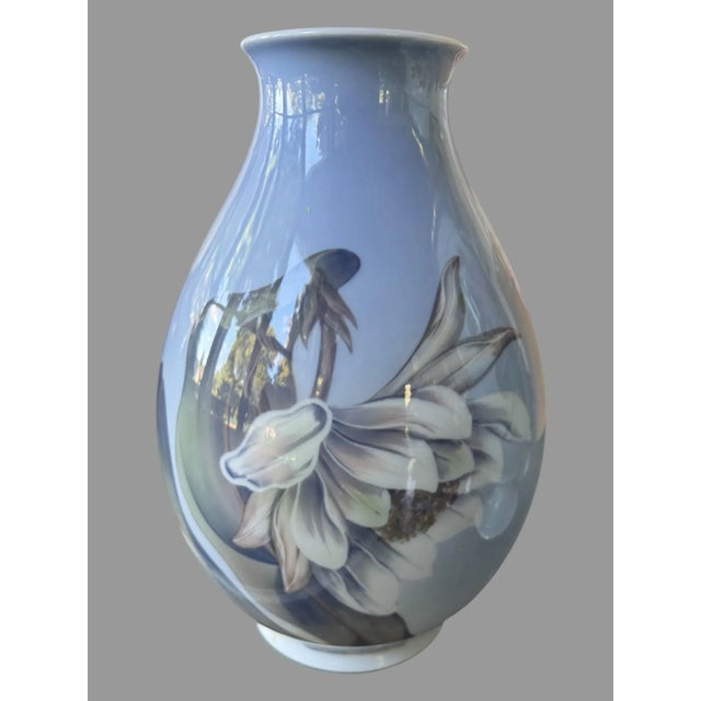 Vintage Royal Copenhagen Floral & Butterfly Decorated Porcelain Vase For Sale - Image 9 of 12
