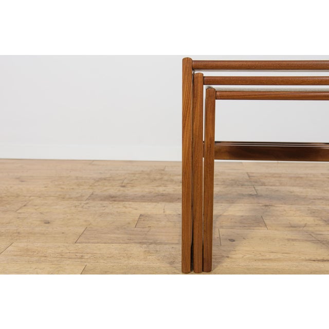 Mid-Century Modern Teak Nesting Tables by R. Bennett for G-Plan, 1960s, Set of 3 For Sale - Image 12 of 18