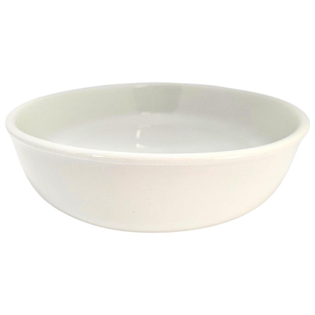 White Vintage French Apilco Heavy White Porcelain Oval Gratin Baker, 14.5 Inch For Sale - Image 8 of 10