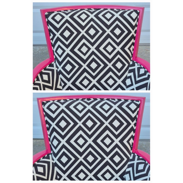 2020s Sam Moore Hooker Furniture Fuschia Black & White “Nadia” Exposed Wood Bergere Lounge Chairs, a Pair For Sale - Image 5 of 12