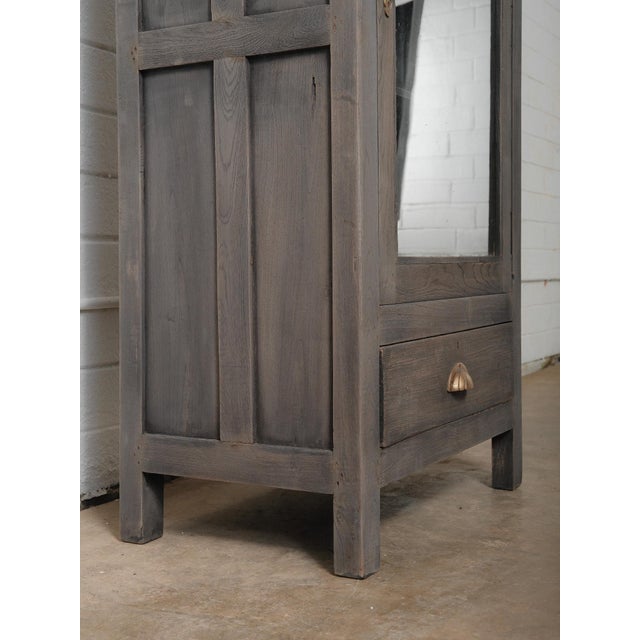 Mid 20th Century Grey Wooden Glass-Front Display Cabinet With Drawer For Sale In Greensboro - Image 6 of 7