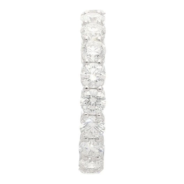 Early 21st Century GIA Certified 5 Carat D/VS1 Diamond Wedding Eternity Band Ring in 18K White Gold For Sale - Image 5 of 9