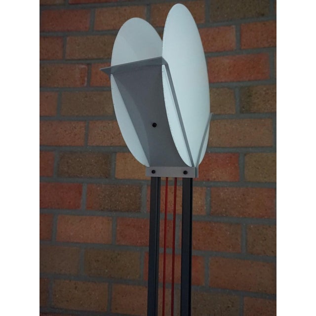 - Minimalistic Dutch design 'Lotus' floor lamp/ lamppost designed by Dutch designer Menno Dieperink for Profilight in...